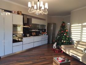 Appartement de luxe dans un immeuble neuf à vendre à Vlora