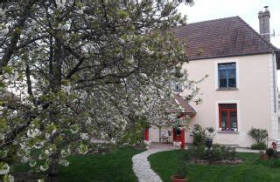 Le Manoir des Jardiniers Gourmands - demeure authentique avec cachet véritable