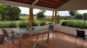 Ferme avec maison, piscine et large vue panoramique