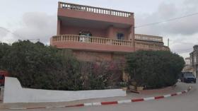 A vendre une villa à deux niveau - rendements locatifs attractifs