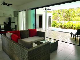 A vendre 2 villas avec piscine à Namuang