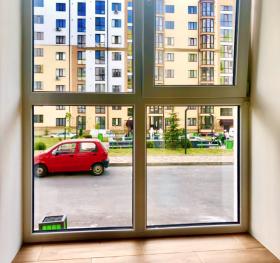 Bel appartement, décoré confortable - quartier écologiquement propre