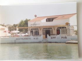 A vendre bar, restaurant avec résidence sur la plage - affaire rare