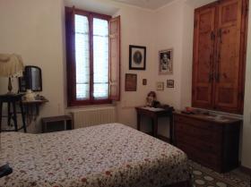 Villa située dans un bourg médiéval à Toscane