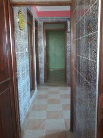 Appartement superbe dans une ville touristique en mer
