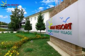 Complexe touristique à vendre sur la rive nord du lac Issyk-Kul