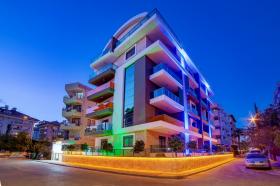 Appartement à vendre à 100 mètres de la plage de sable