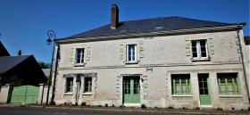 Touraine: vente ancienne auberge entièrement restaurée avec dépendances