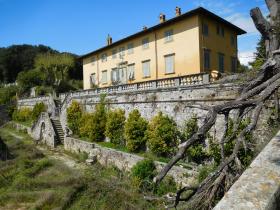 Villa Paolina di Compignano: Villa historique de luxe à vendre en Toscane