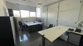 Enchères | Bureaux à Mantoue avec entrepôt et parking exclusif