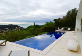 Magnifique villa avec vue mer panoramique à Villefranche-sur-Mer