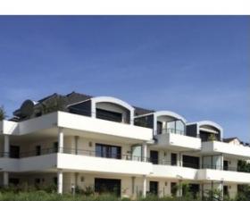 Appartement avec piscine à la frontière franco-suisse