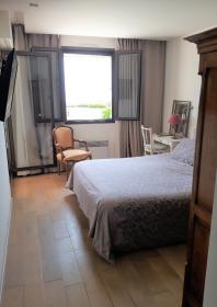 Appartement en rez de jardin avec vue mer panoramique - Côte d'Azur