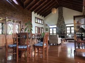 Belle villa à vendre avec vue sur la ville