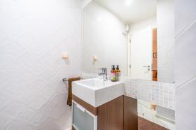 A vendre appartement de luxe comme neuf près du Tage