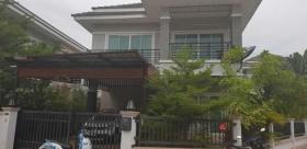 Maison dans quartier sécurisé avec gardien à Nakhon Ratchasima
