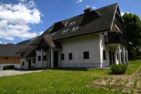 A vendre immeubles d'appartements exclusifs - maisons à Bohinj