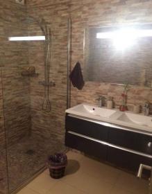 Appartement spacieux situé à Bas du Fort
