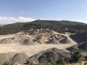 Vente carrière de 23 ha avec station de concassage en cours d’exploitation