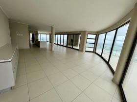 Unique penthouse à vendre