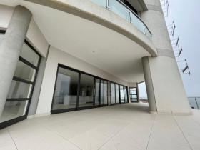 Unique penthouse à vendre