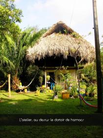 4 chalets à vendre avec son propre lac, près de la mer