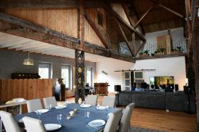 Très grand loft atypique avec terrasses