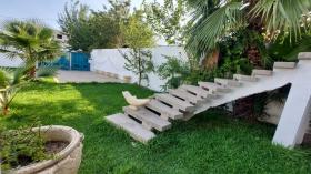 Villa bien située à La Soukra