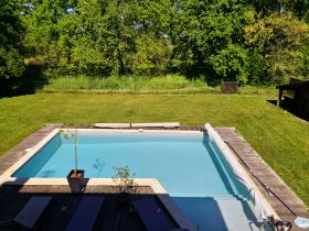 Charmante maison de type provençal avec piscine