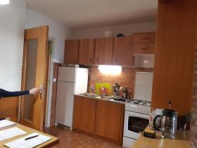 A vendre appartement avec un excellent emplacement