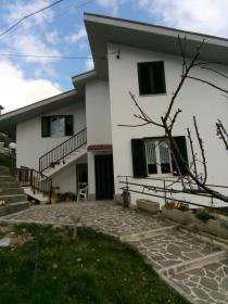 Maison de campagne à 550 metre d'altitude