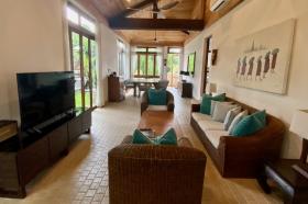 Maison indépendante avec studio - rare sur Koh Samui - facile à louer