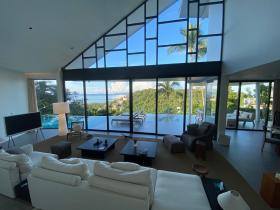 Magnifique villa de style hollywoodienne avec vue mer exceptionnelle