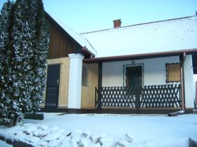 Maison à l'épreuve des inondations près du lac Balaton