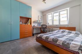 Bel appartement de deux pièces meublé et entièrement équipé