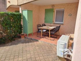Bel appartement en RDC avec aperçu mer