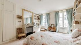 Elégant appartement de 113m2 adresse prestigieuse Paris 7ème