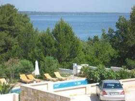 Villa avec 12 appartements 60 m des plages