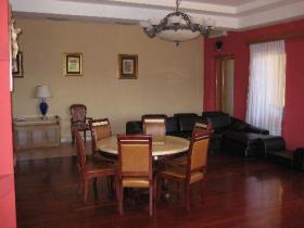 Villa avec 12 appartements 60 m des plages