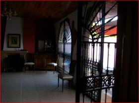 Maison de village avec piscine - 300 m2