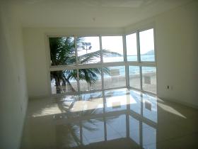 Nouvel appartement en bord de mer sur la plage de Canasvieiras