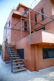 Lagonissi - Maison individuelle neuve à vendre