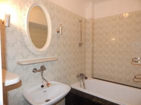 Maison multi-appartements dans un quartier résidentiel d'une localité prestigieuse de Prague
