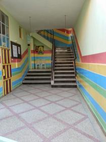 École d'enseignement privé au centre ville