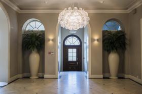 Palace von Grelle - Château moderne de luxe entièrement rénové à vendre