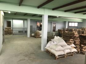Espace d'affaires multifonctionnel à des fins diverses