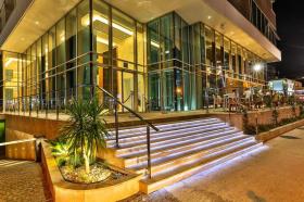 Studio moderne à Budva