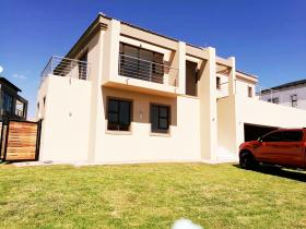 Maison de luxe 5 chambres à Blue Valley Golf Estate, Midrand, Afrique du Sud