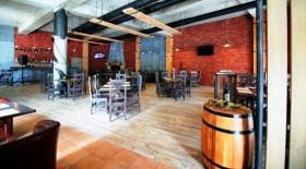 Restaurant à vendre à Tbilissi, Géorgie, en face de la station de métro