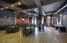 Restaurant à vendre à Tbilissi, Géorgie, en face de la station de métro
